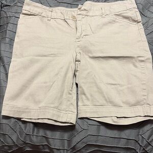 St. John's Bay Cream Bermuda Shorts Classic Cotton Blend